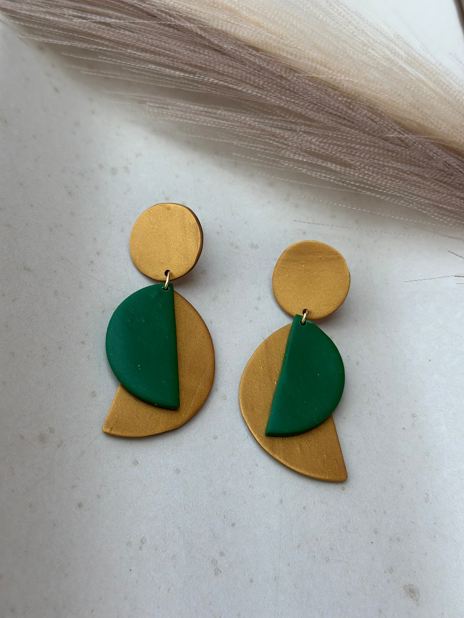 Aros CLARA - Dorado Verde - Nura
