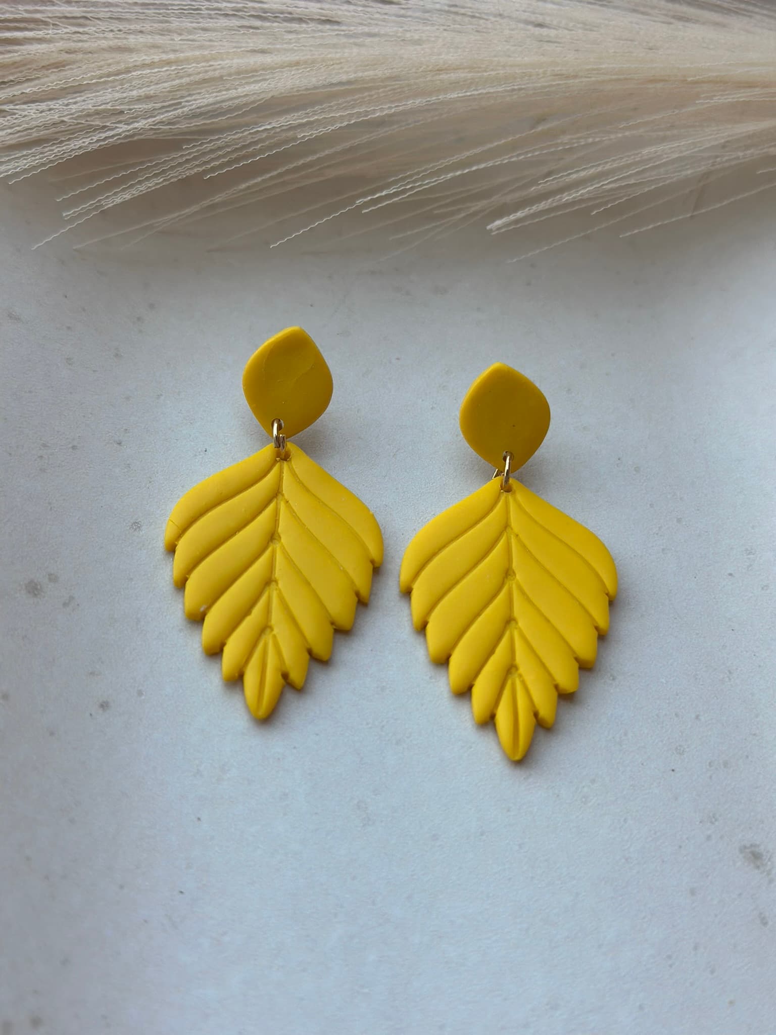 Aros HOJA - Amarillo - Nura