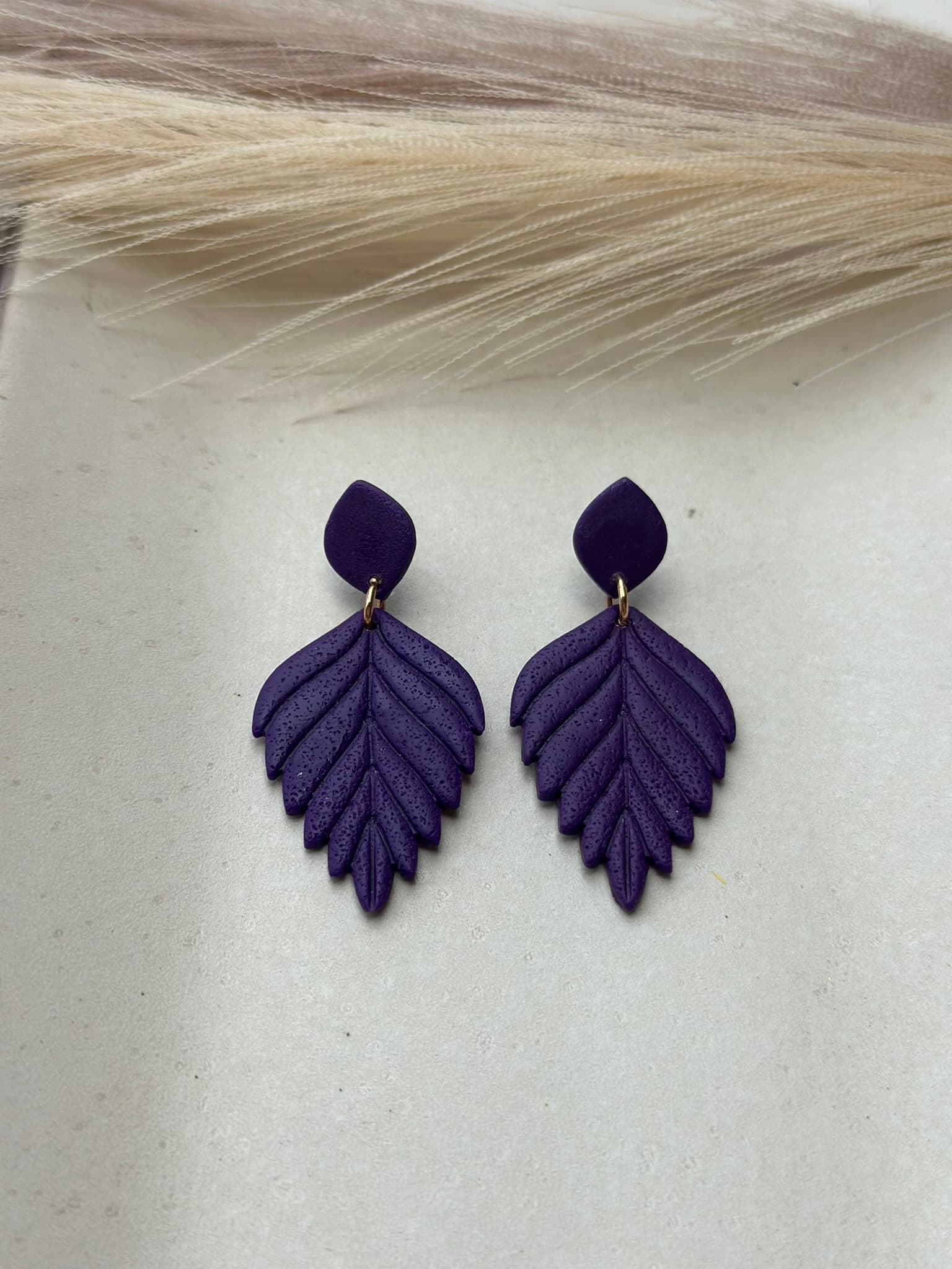 Aros HOJA - Morado - Nura