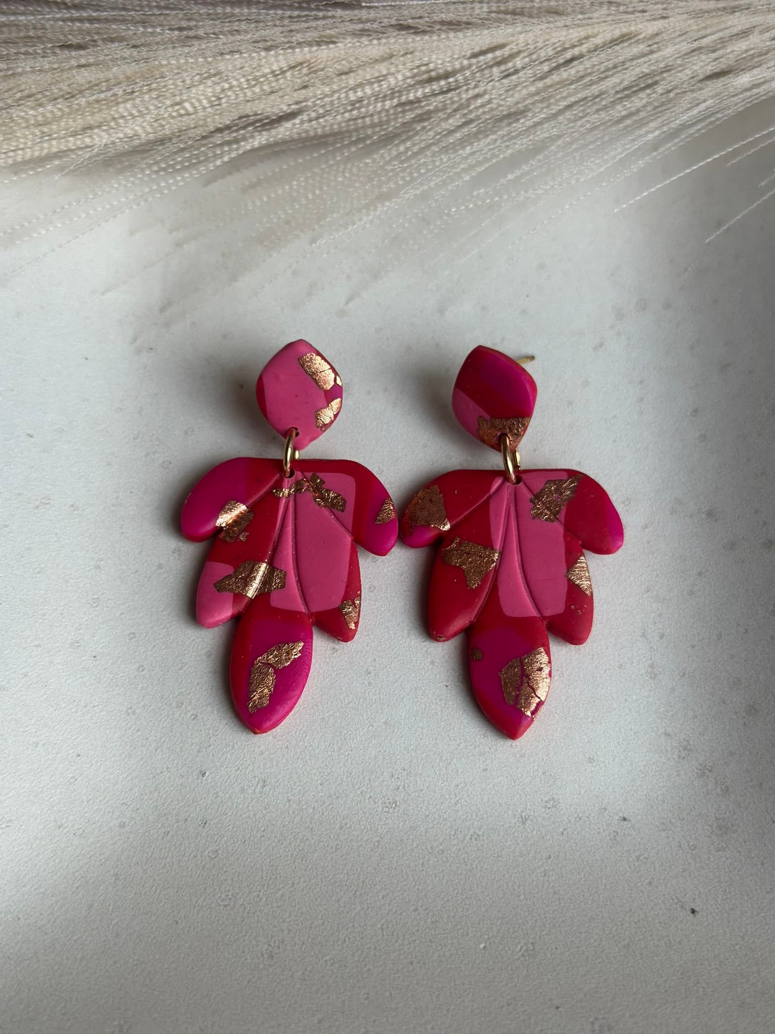 Aros VIENTO - Fucsia Dorado - Nura